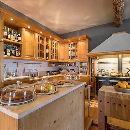 La Capr'allegra גאליו